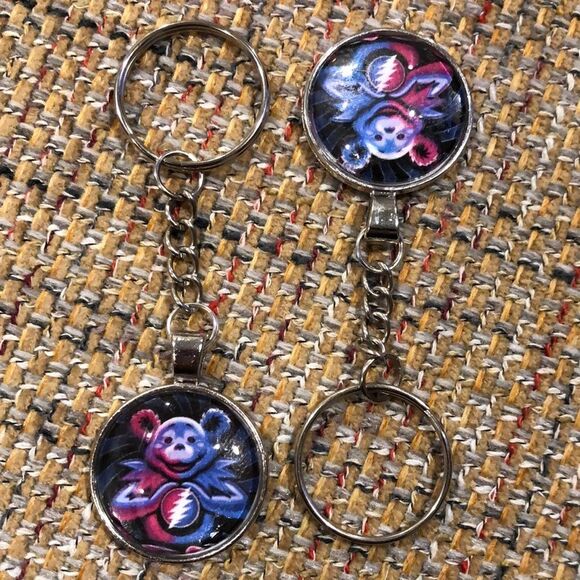 W BUYITWHENFOUND Custom Grateful Dead Keychains PURPLE PINK SYF BEAR - Picture 9 of 9